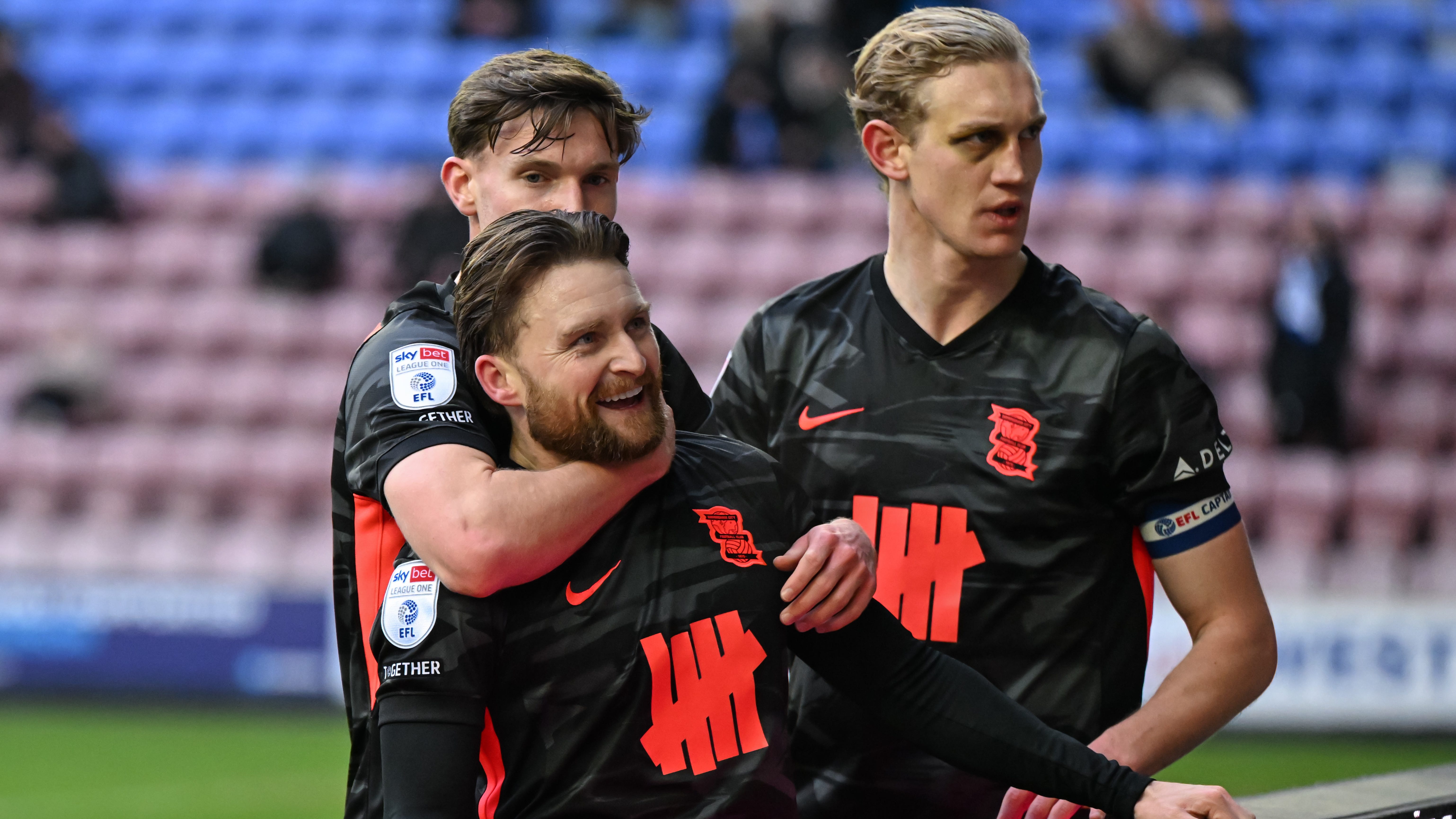 员仅短期发 员仅短期发