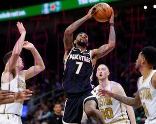 布朗41+6 凯尔特人次节52分创队史记录大胜老鹰